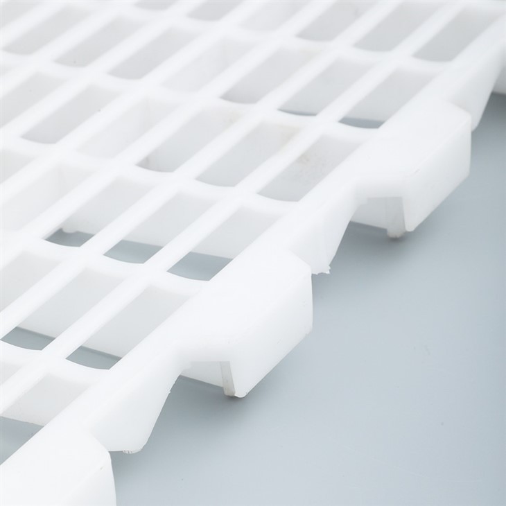 Plastic Goose Slat Flooring