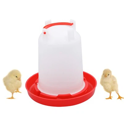 ظرف آب مرغداری آویزان